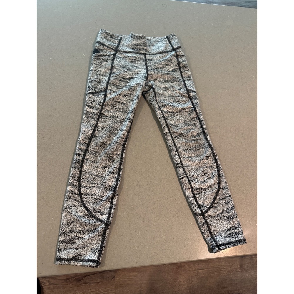 All in Motion Kids Girls Active Leggings Black White Speckled‎ Print Size M 7/8